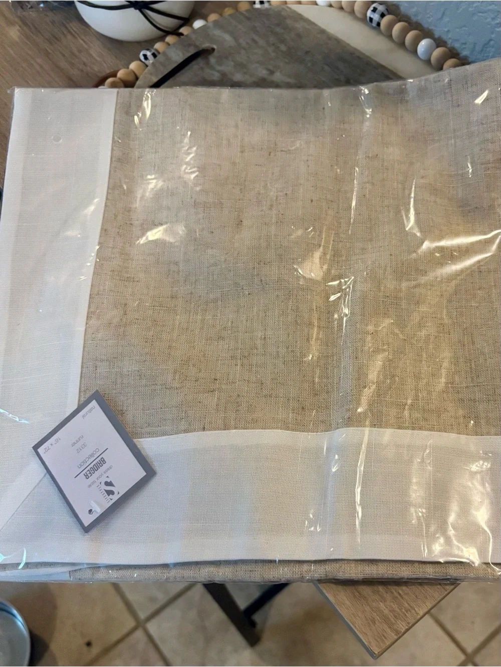 Neutral Textured Linen Table Runner 16x72- White & Natural! NWT🫶